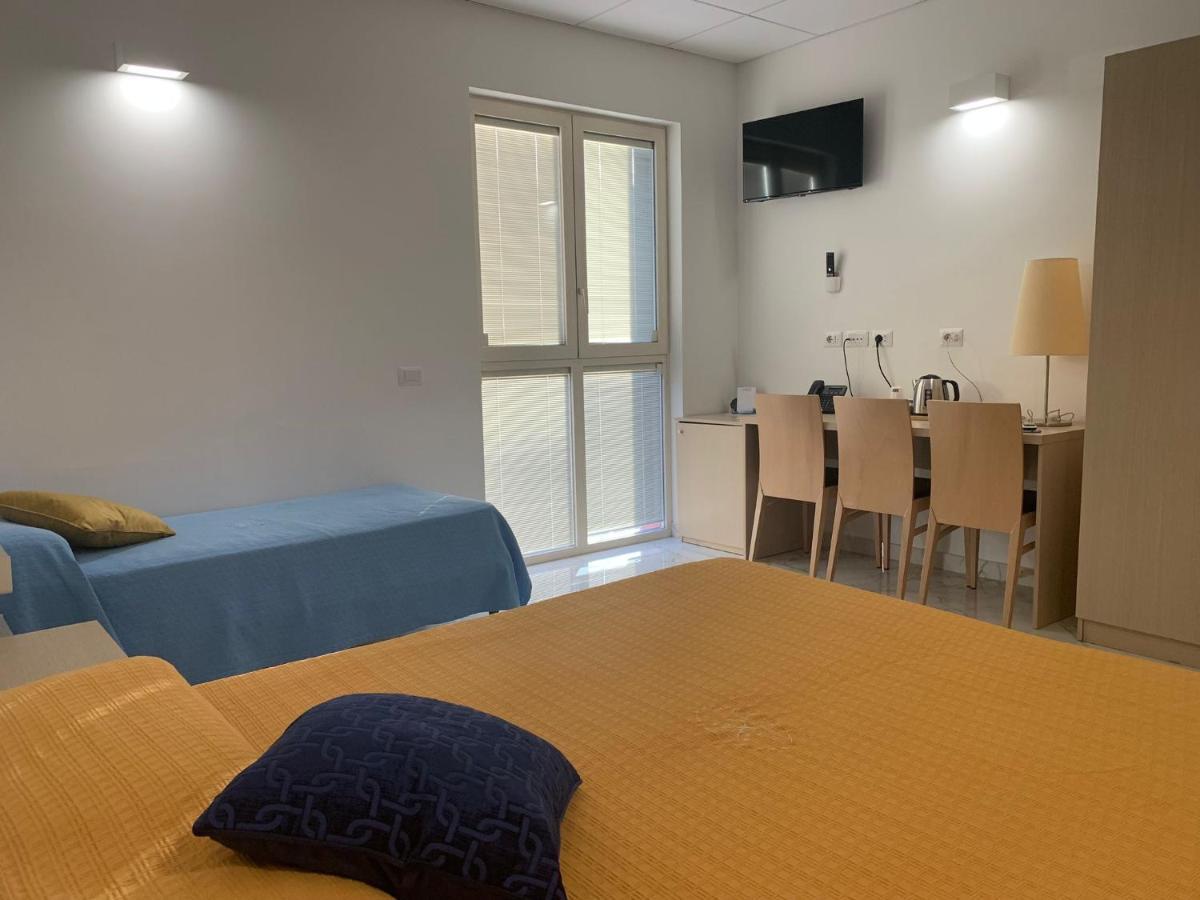 Rooms Alcentro CTA Exterior foto
